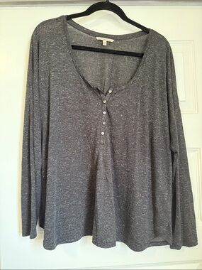 Victoria's Secret Charcoal Gray Long Sleeve Henley Sleep Top